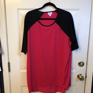 Large LuLaRoe raglan style sleeve Irma